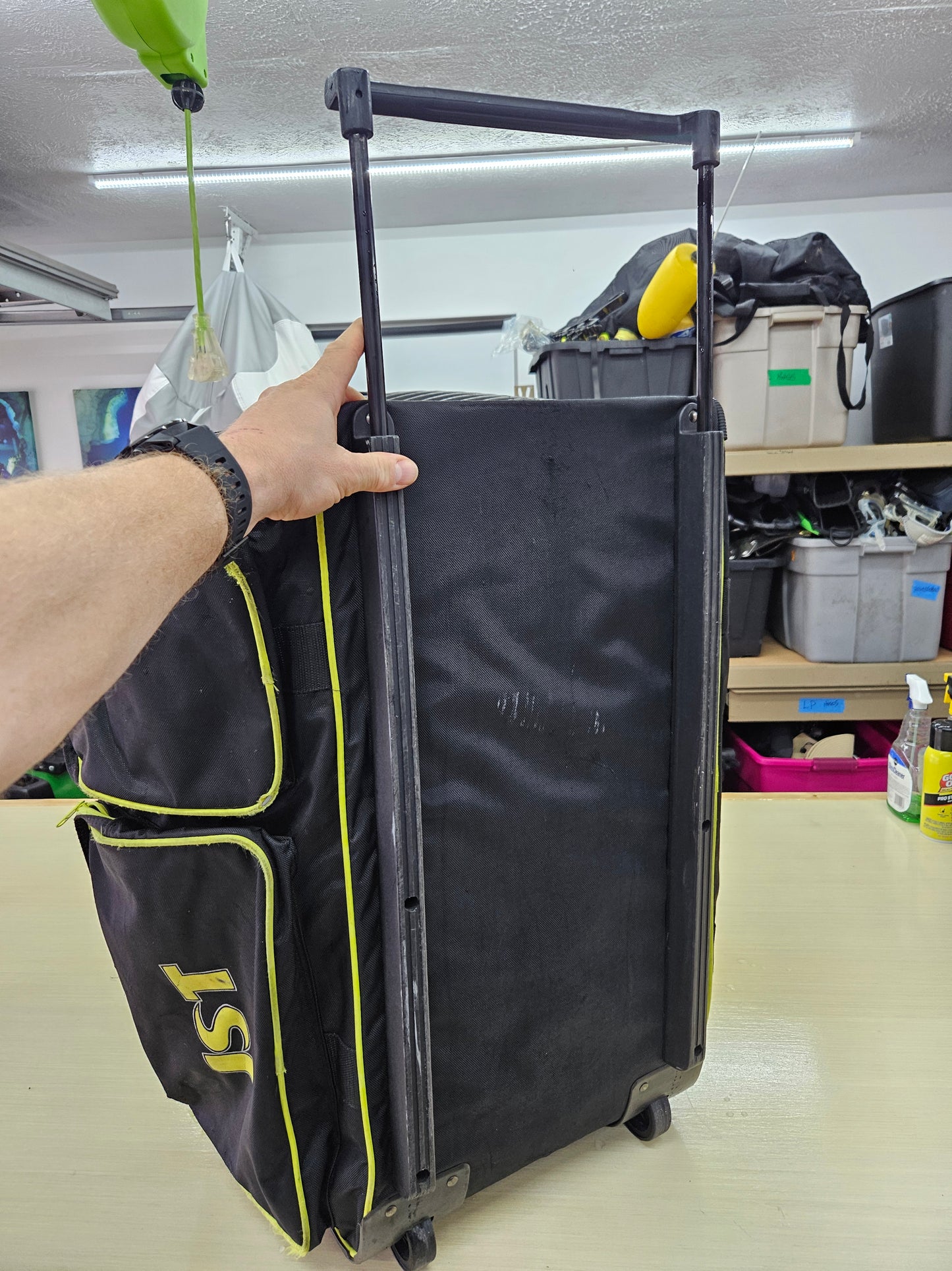 IST Travel Duffle/Roller Gear Bags