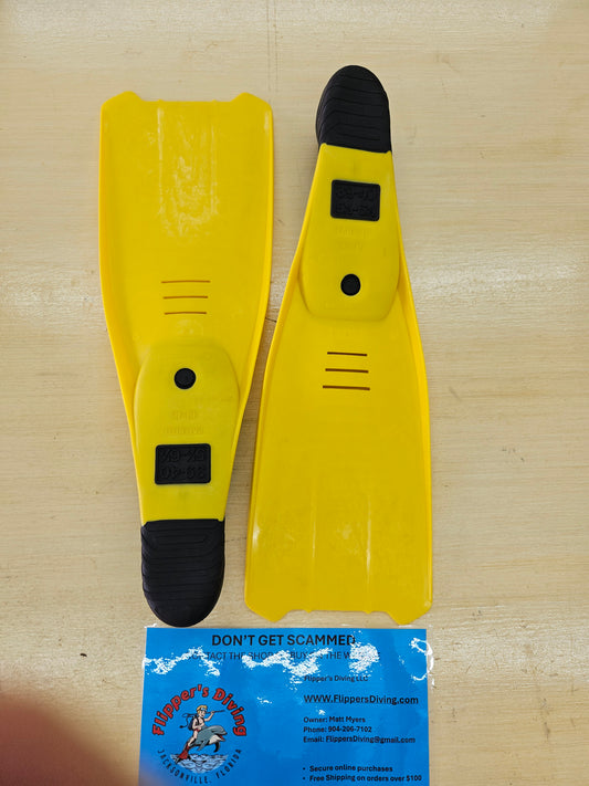 Mares Full Foot Snorkeling Fins (5.5-6.5)