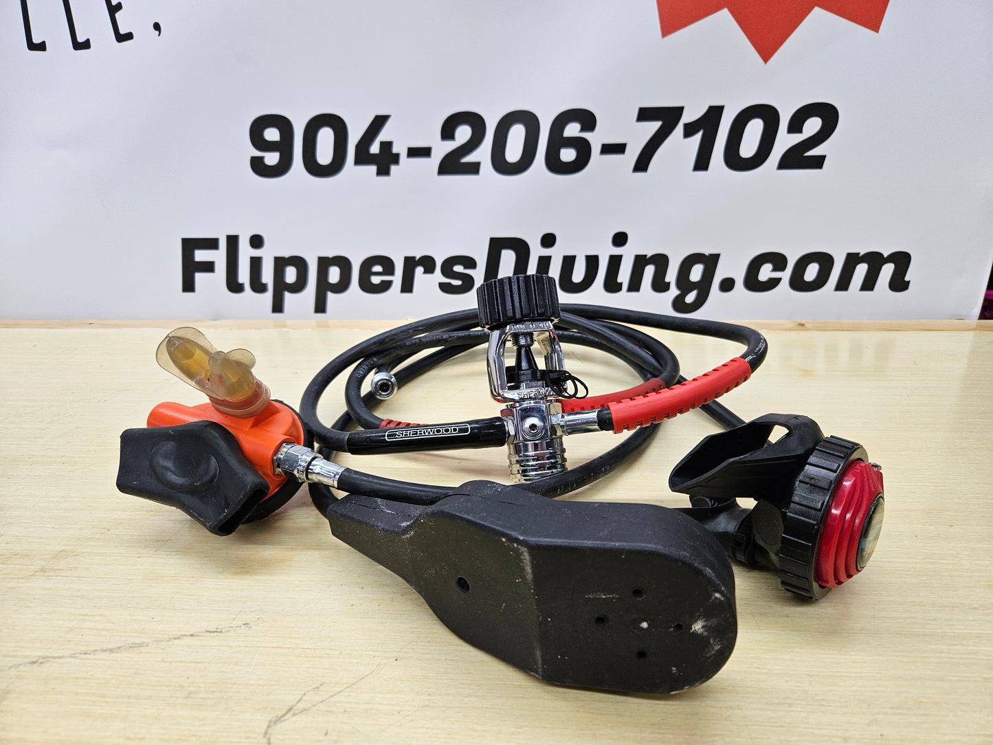 Sherwood Regulator Set (SOLD AS IS)