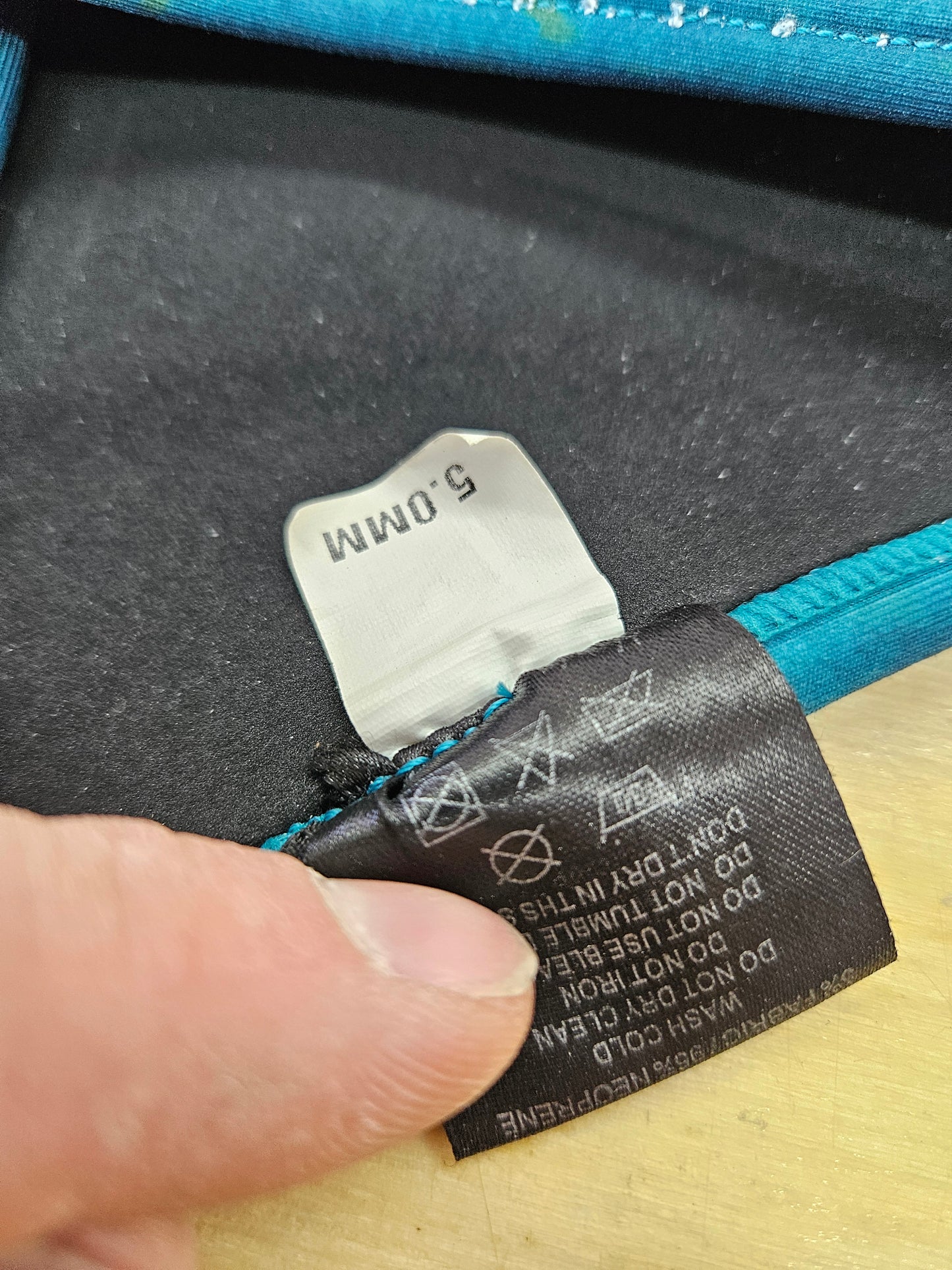 Neptonics 5mm Open Cell Wetsuit (XL)