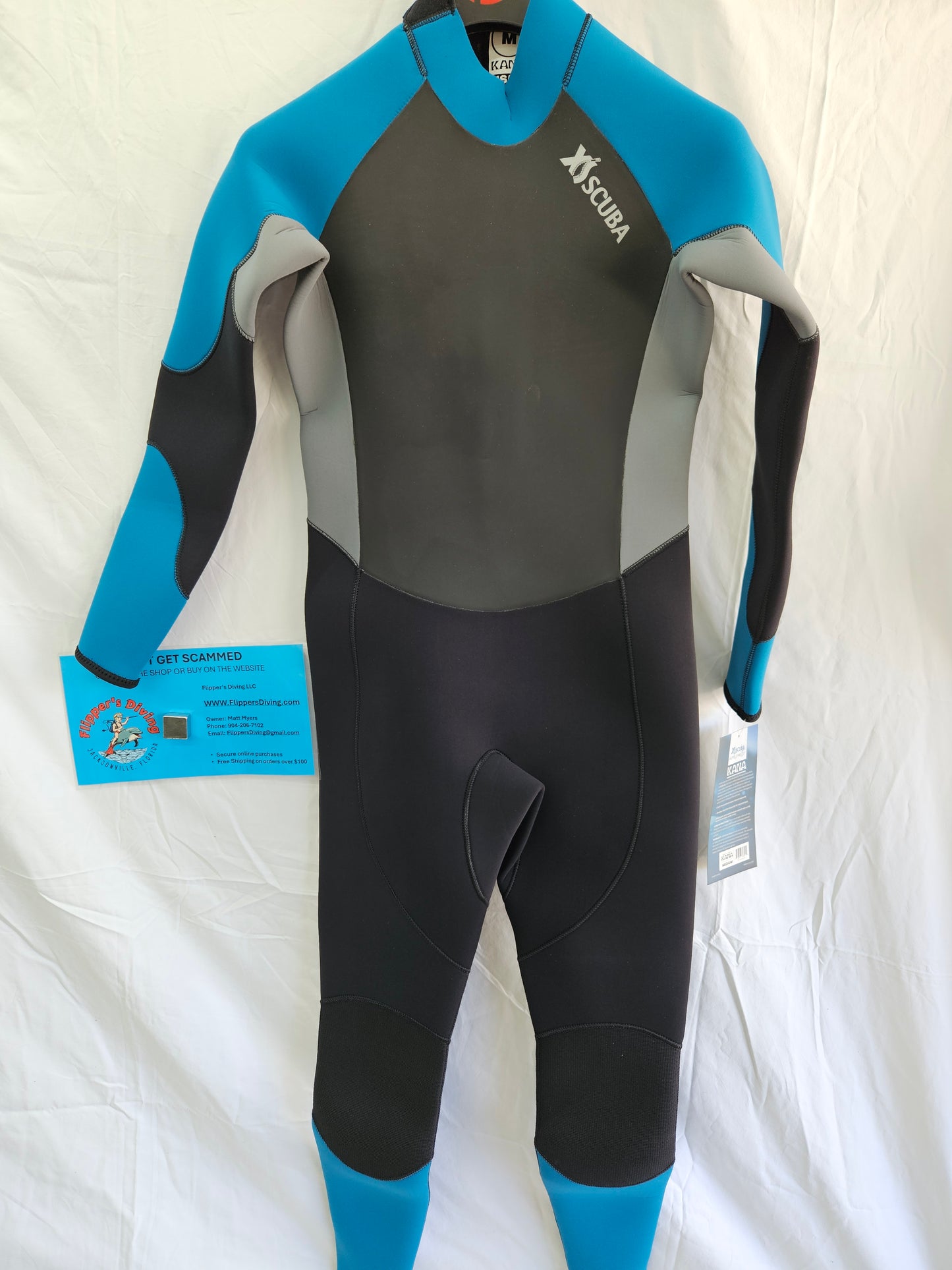 XS Scuba "Kana" 5mm Wetsuit (Used) - MEDIUM
