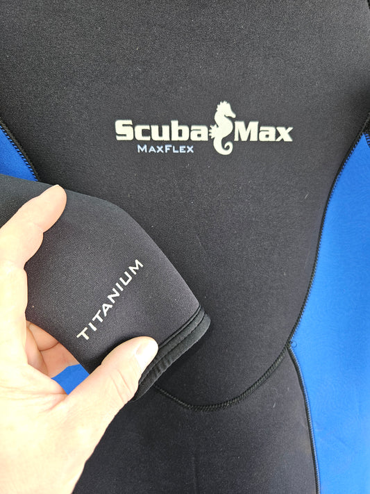 Scubamax Women's 5mm Wetsuit (Size 10)
