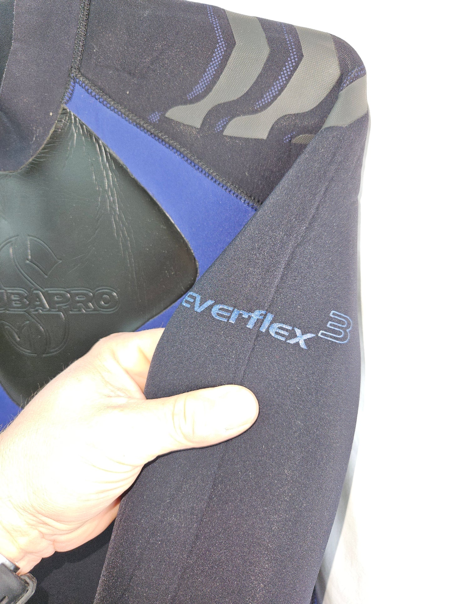 Scubapro "Everflex 3mm" Wetsuit (LARGE)