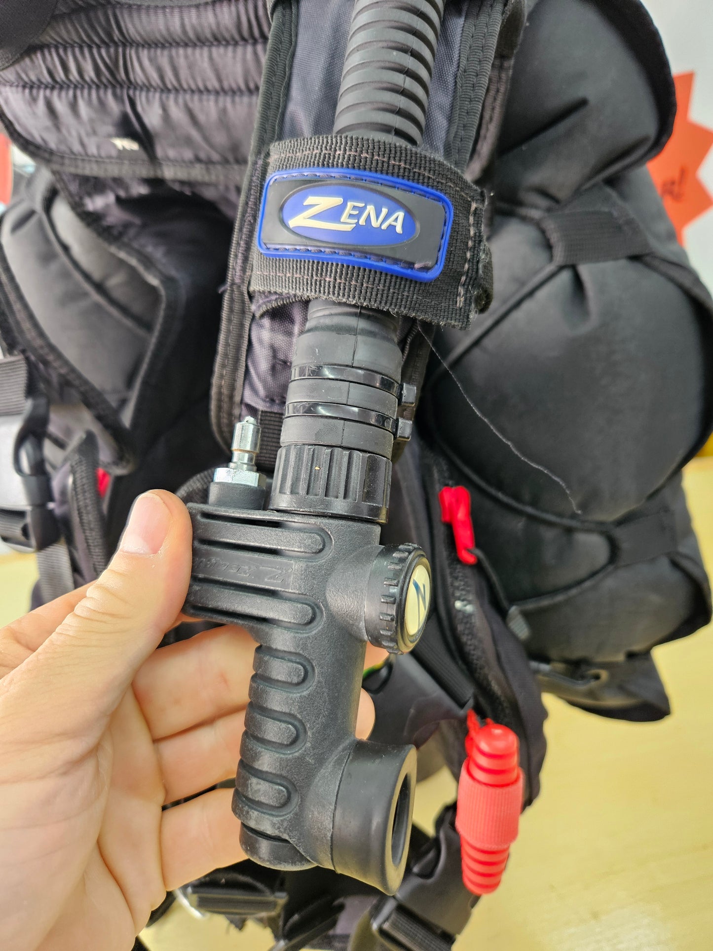 Zeagle "Zena" BCD (SMALL)