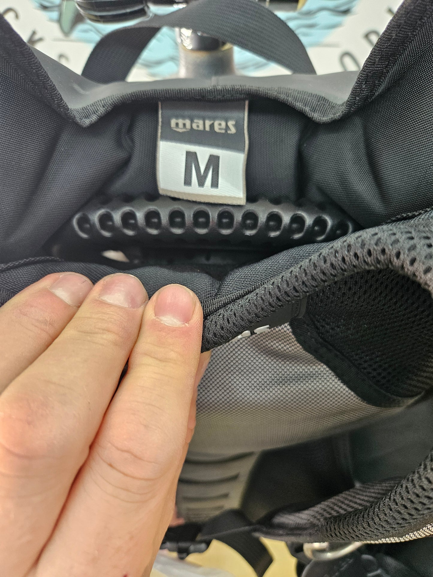 Mares "Dragon" BCD - BRAND NEW!! (MEDIUM)