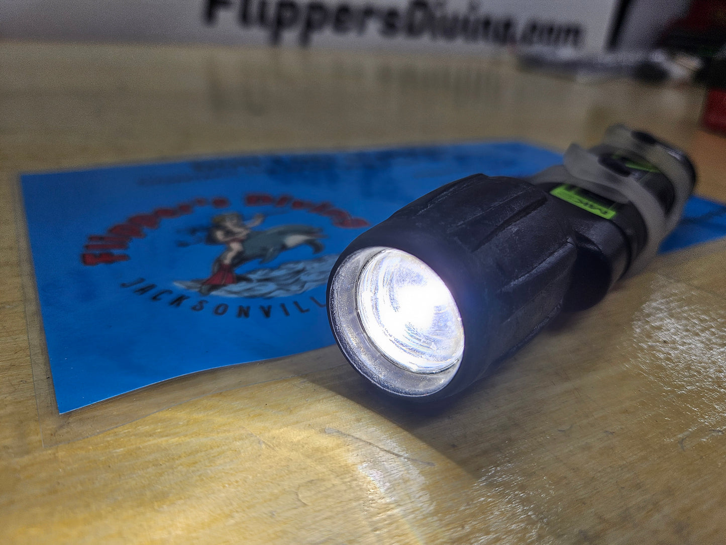 UK Mini Q40 Dive Light