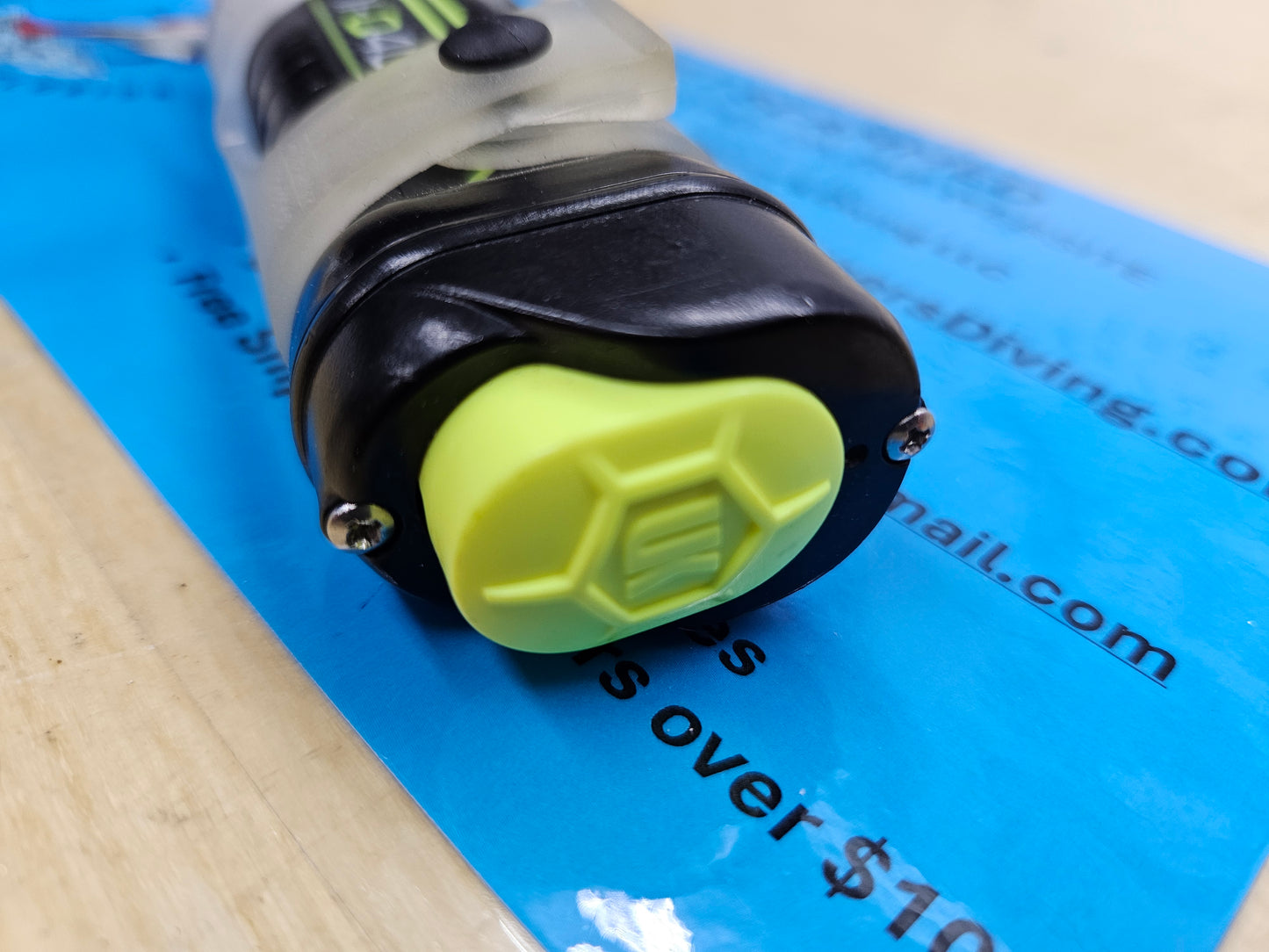 UK Mini Q40 Dive Light