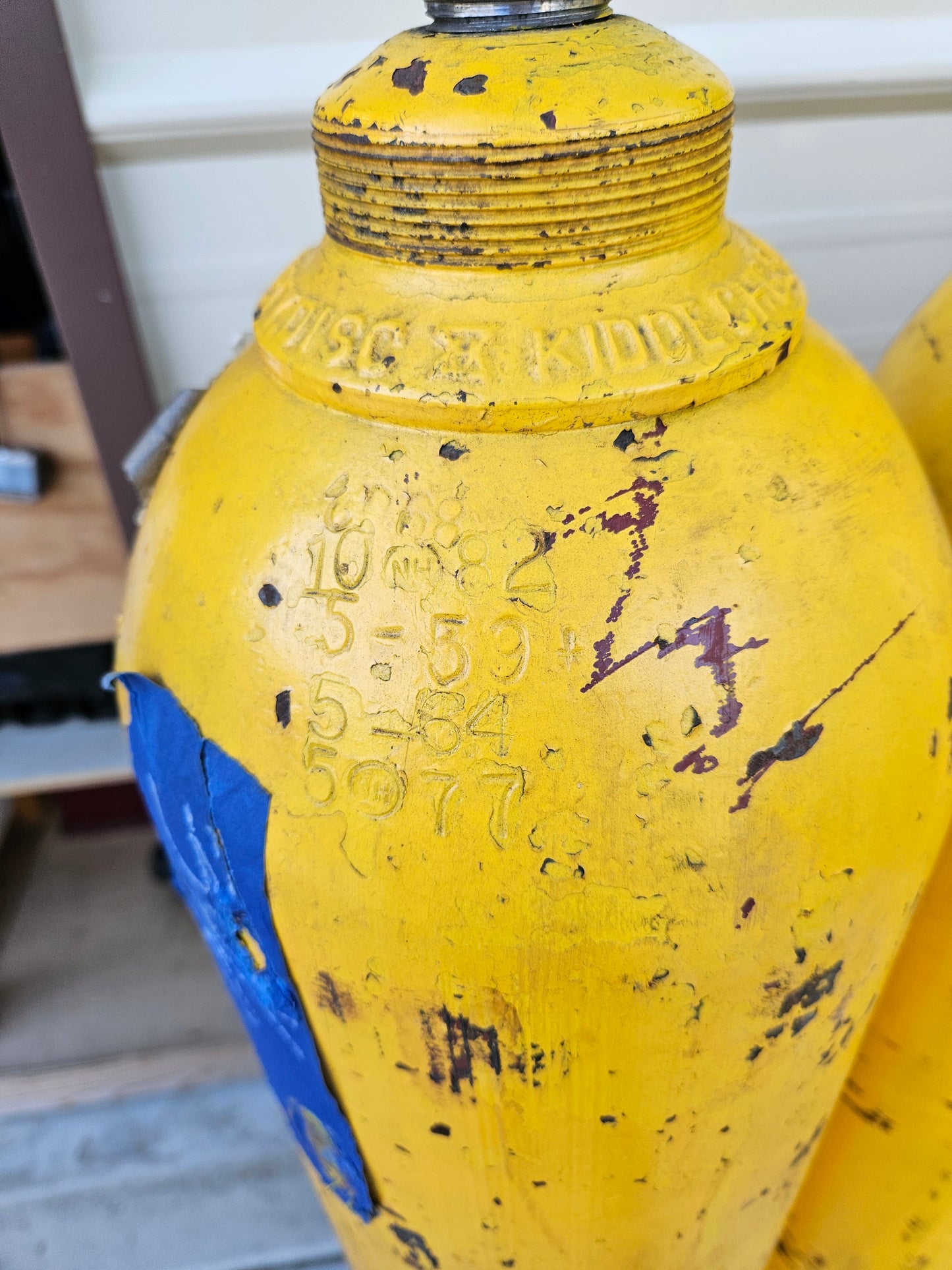 200cf gas storage bottles