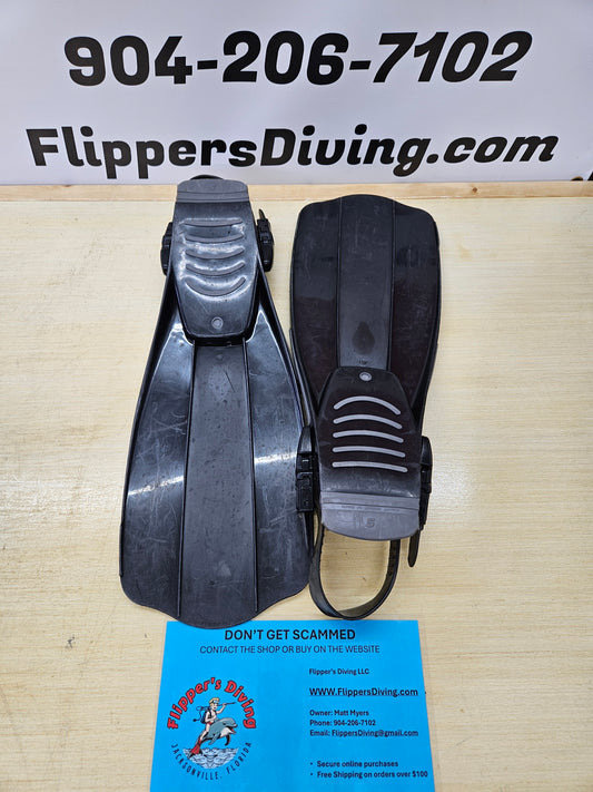 Tusa Liberator Dive Fins (small)