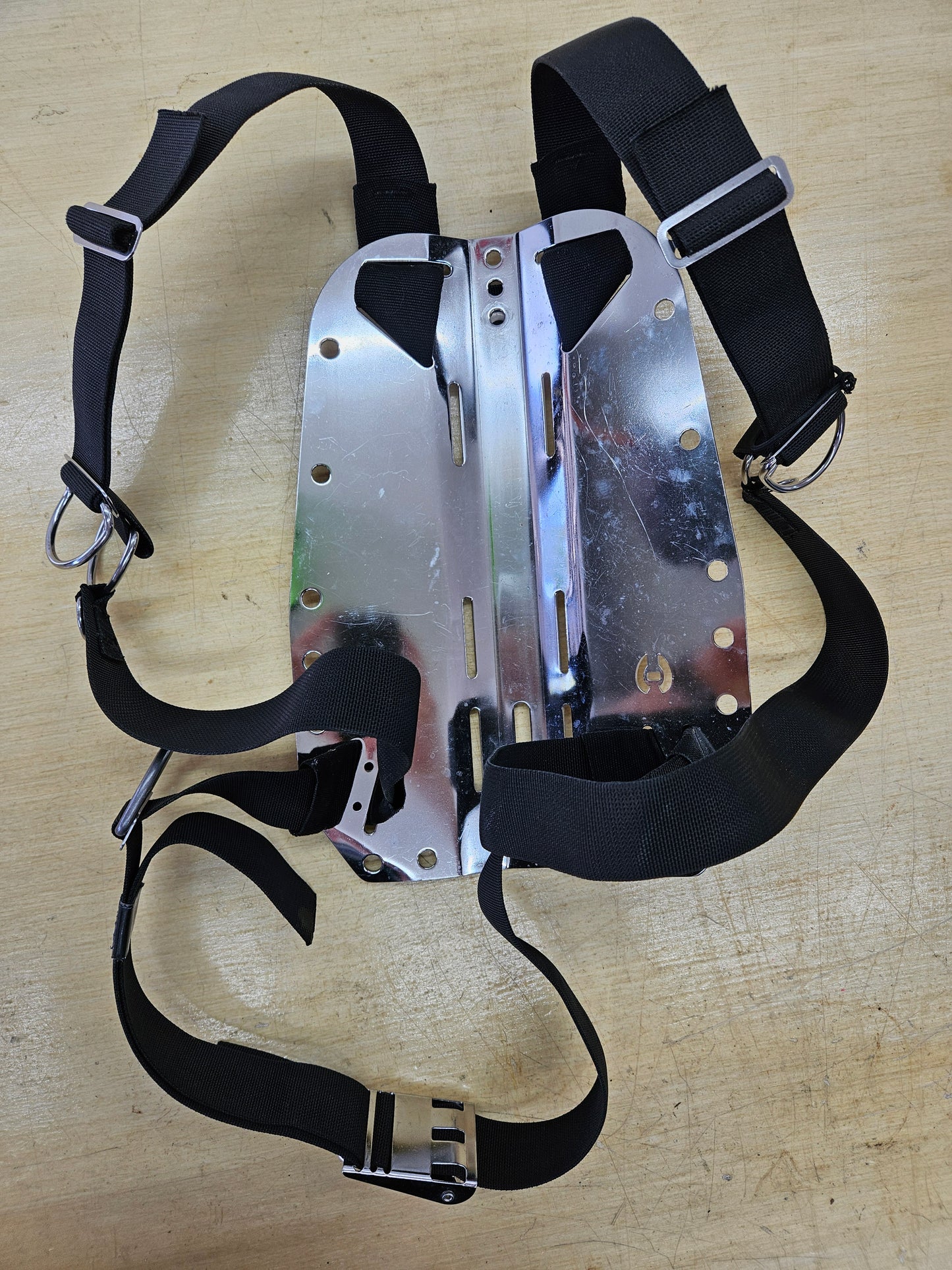 Hollis Stainless Steel Backplate & Harness