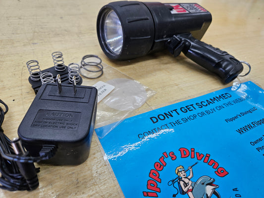 UK Light Cannon HID Dive Light