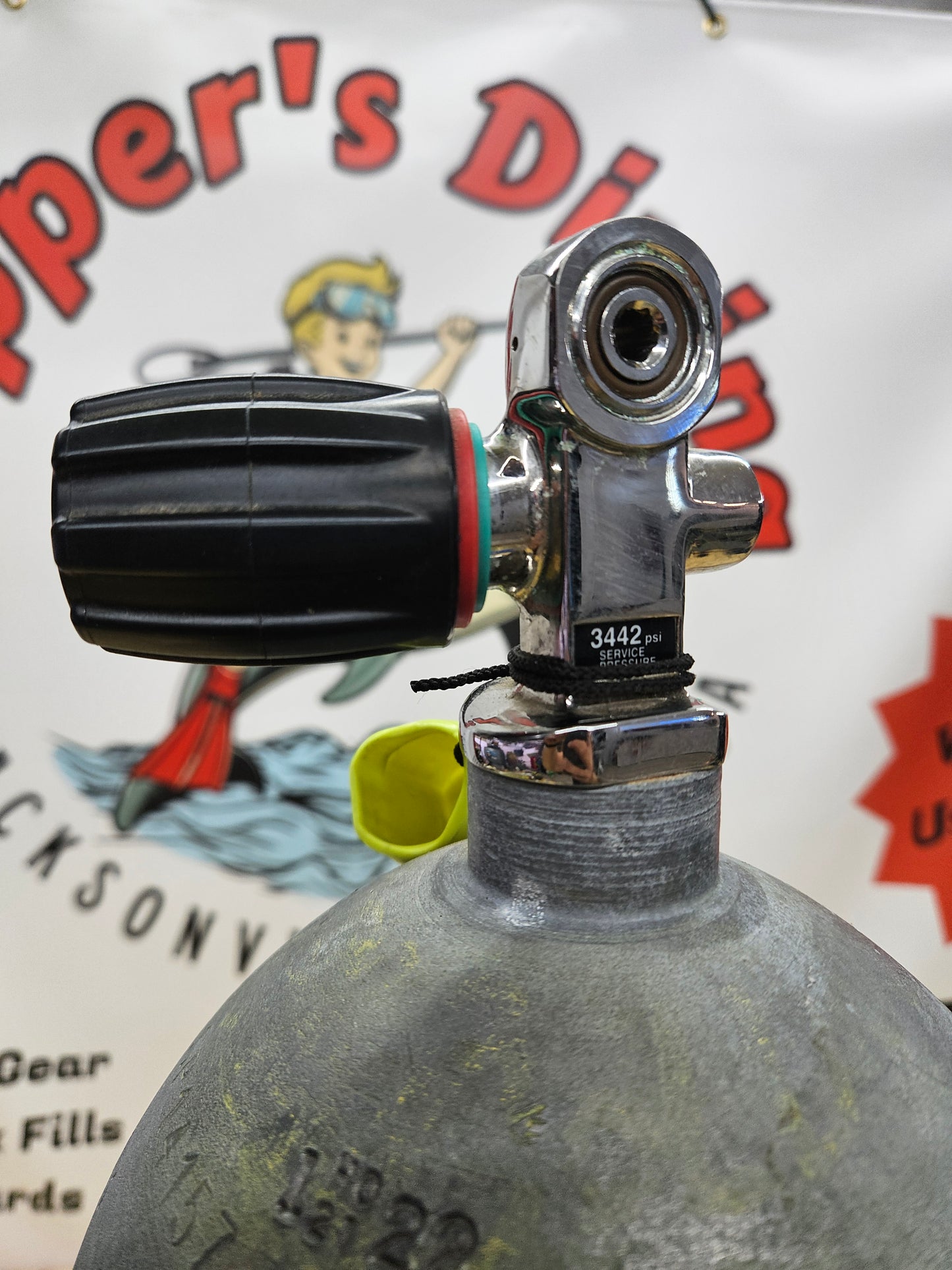 Worthington Steel HP120 Scuba Cylinder