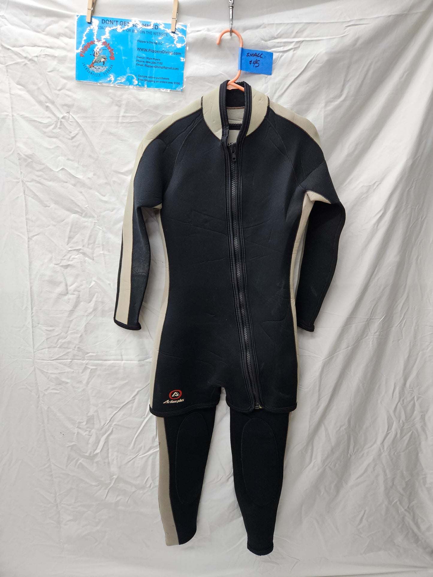 Action Plus 2-Piece 3mm Wetsuit (SMALL)