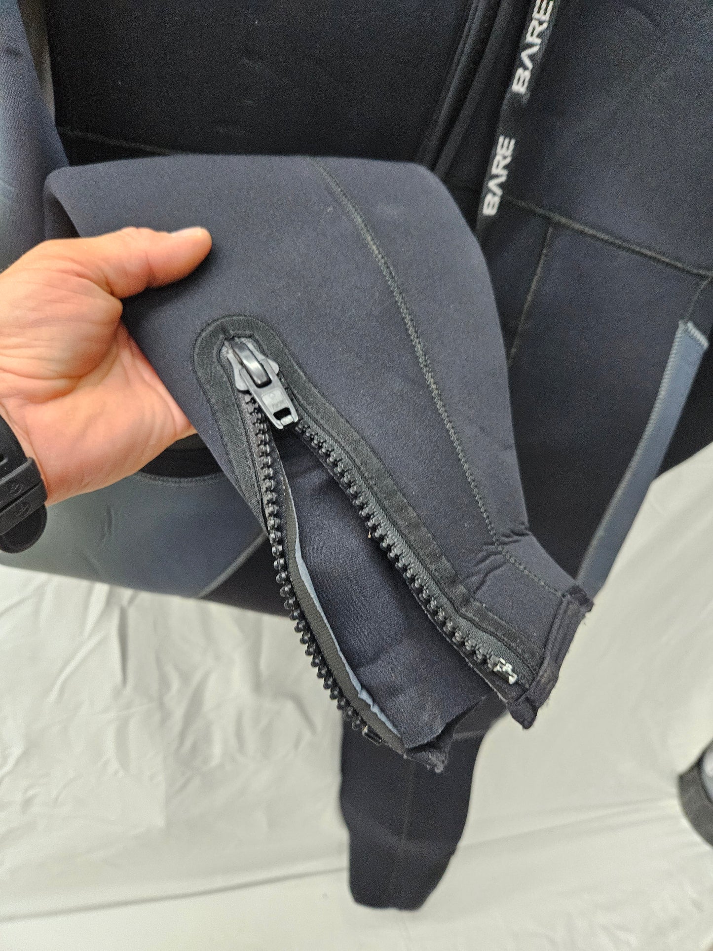 Bare "Arctic" 7mm Wetsuit (2XL)