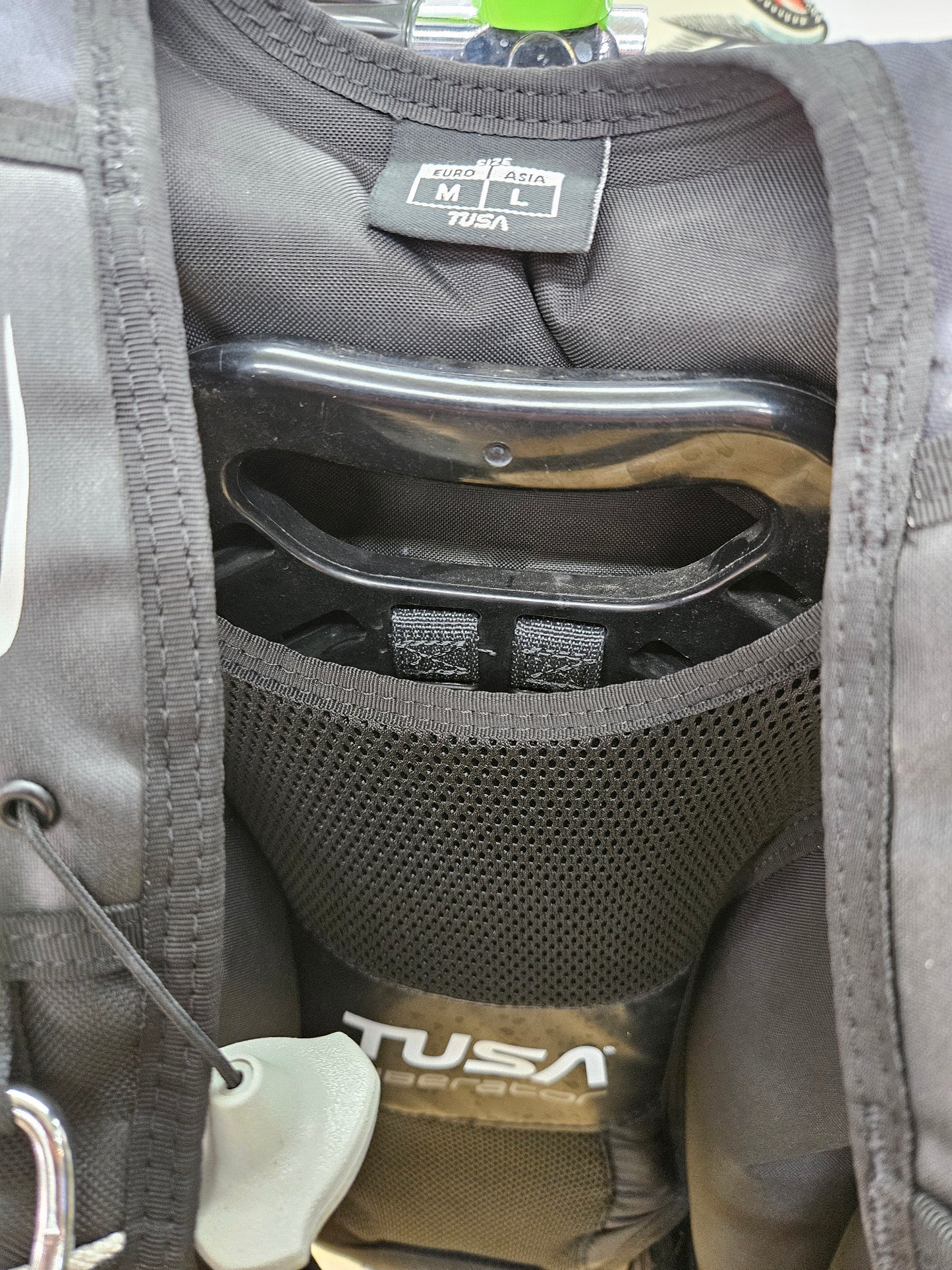 Tusa Liberator BCD (Medium/Large)