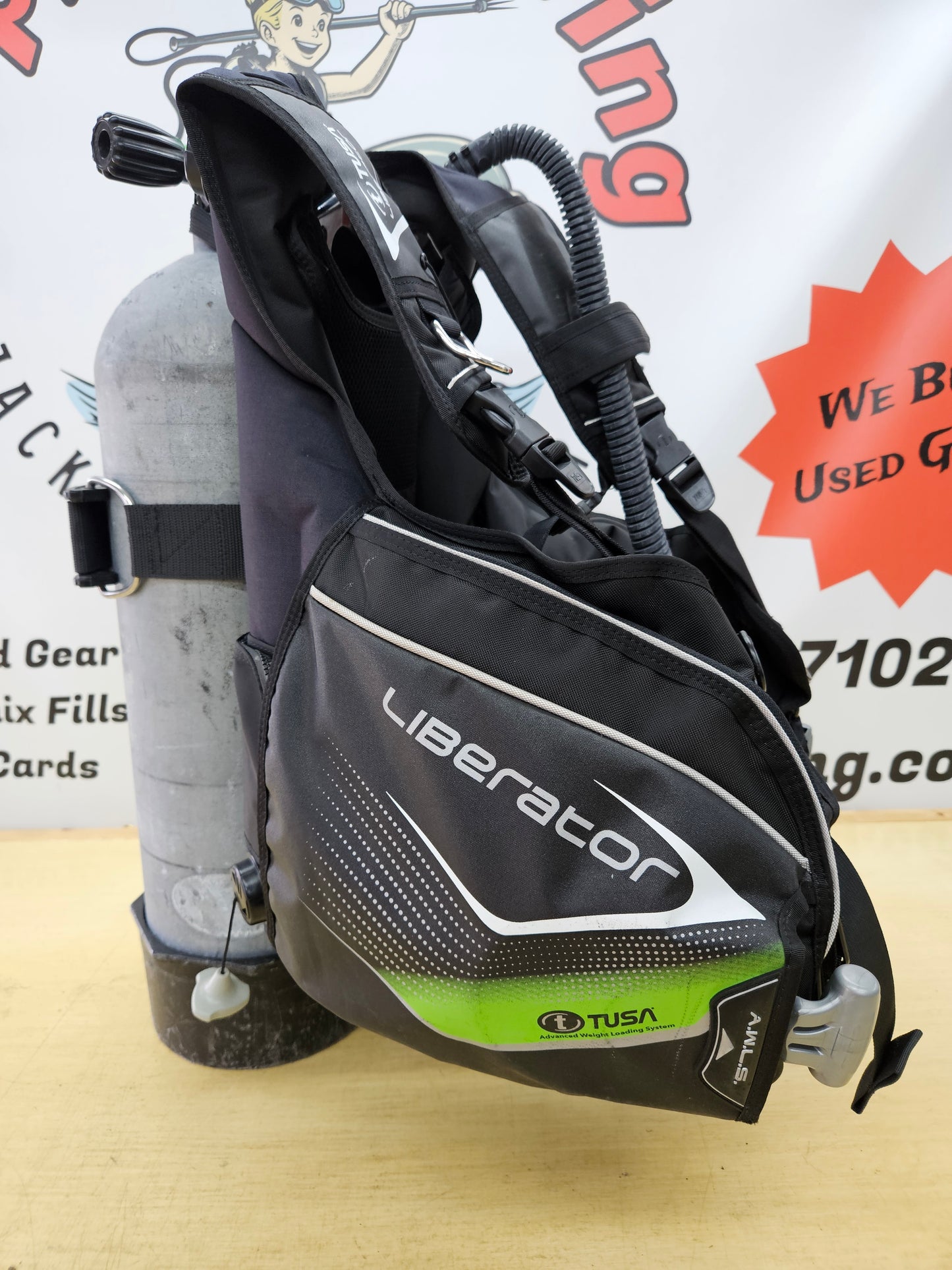 Tusa Liberator BCD (Medium/Large)