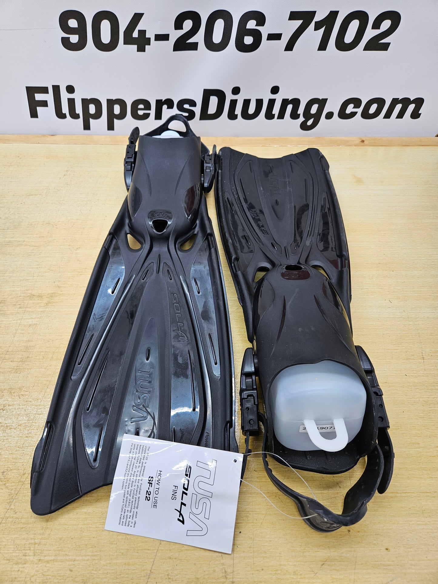 Tusa Solla Dive Fins (Medium 7-10)