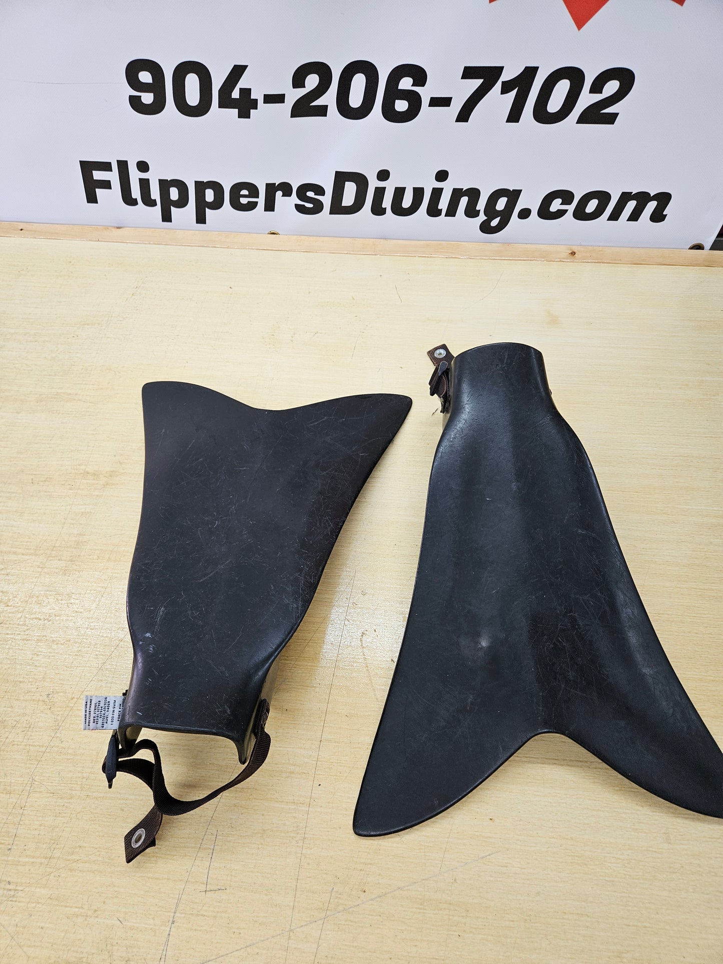 Force Fins (XL)