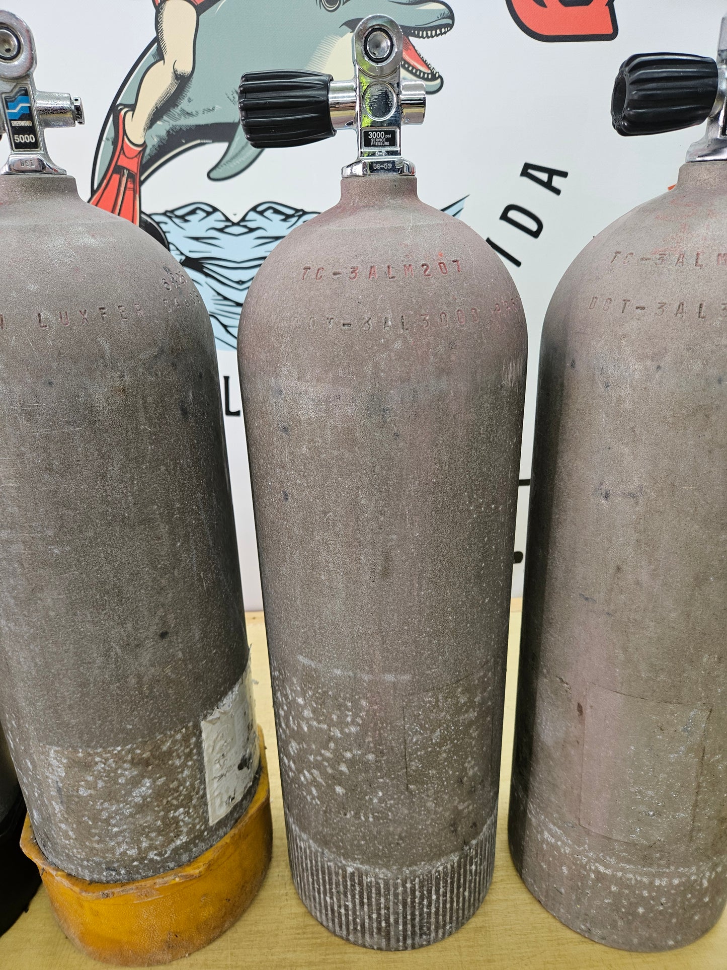 AL63 Scuba Cylinders