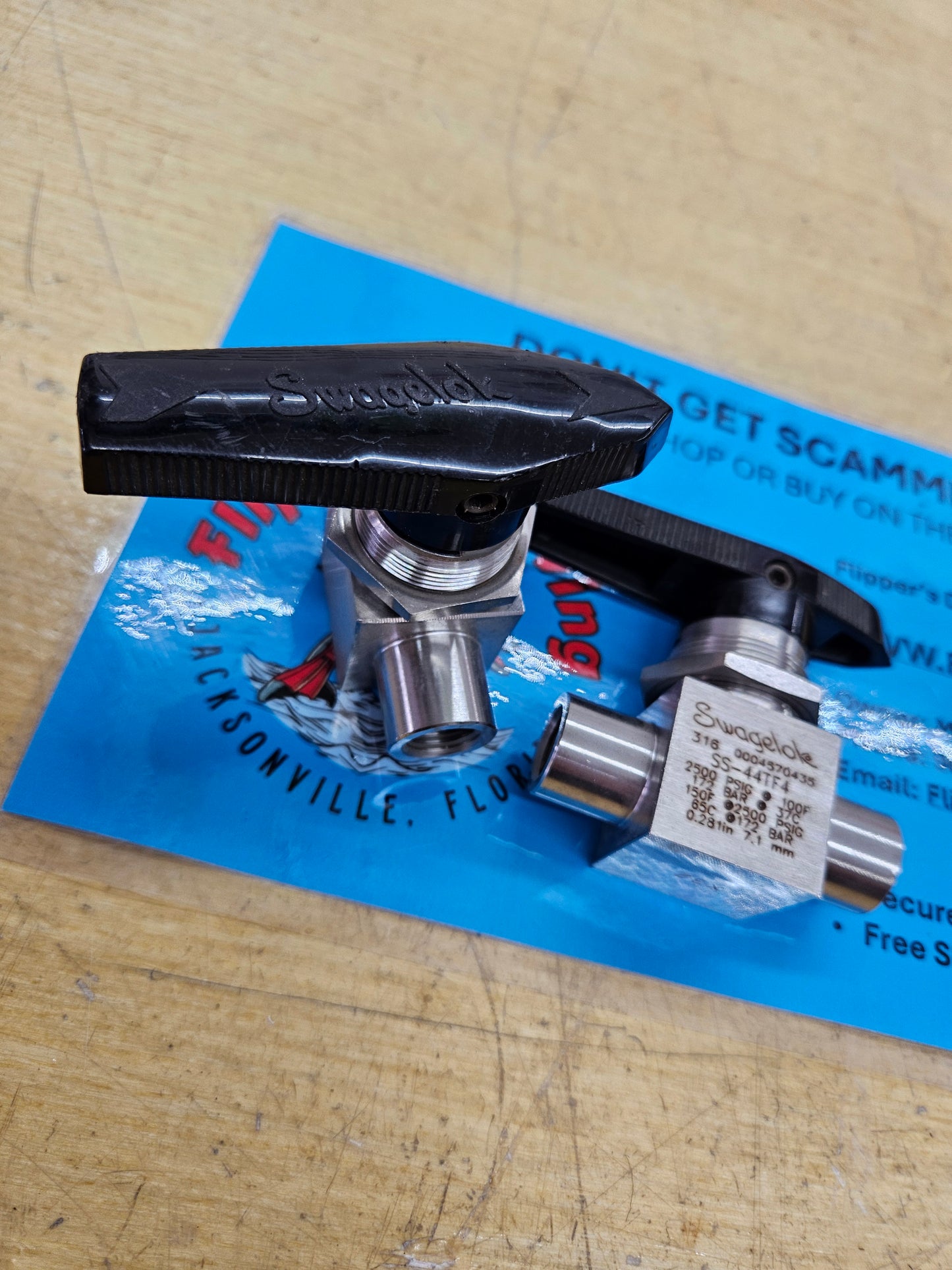 Swagelock 1/4 Panel Valves
