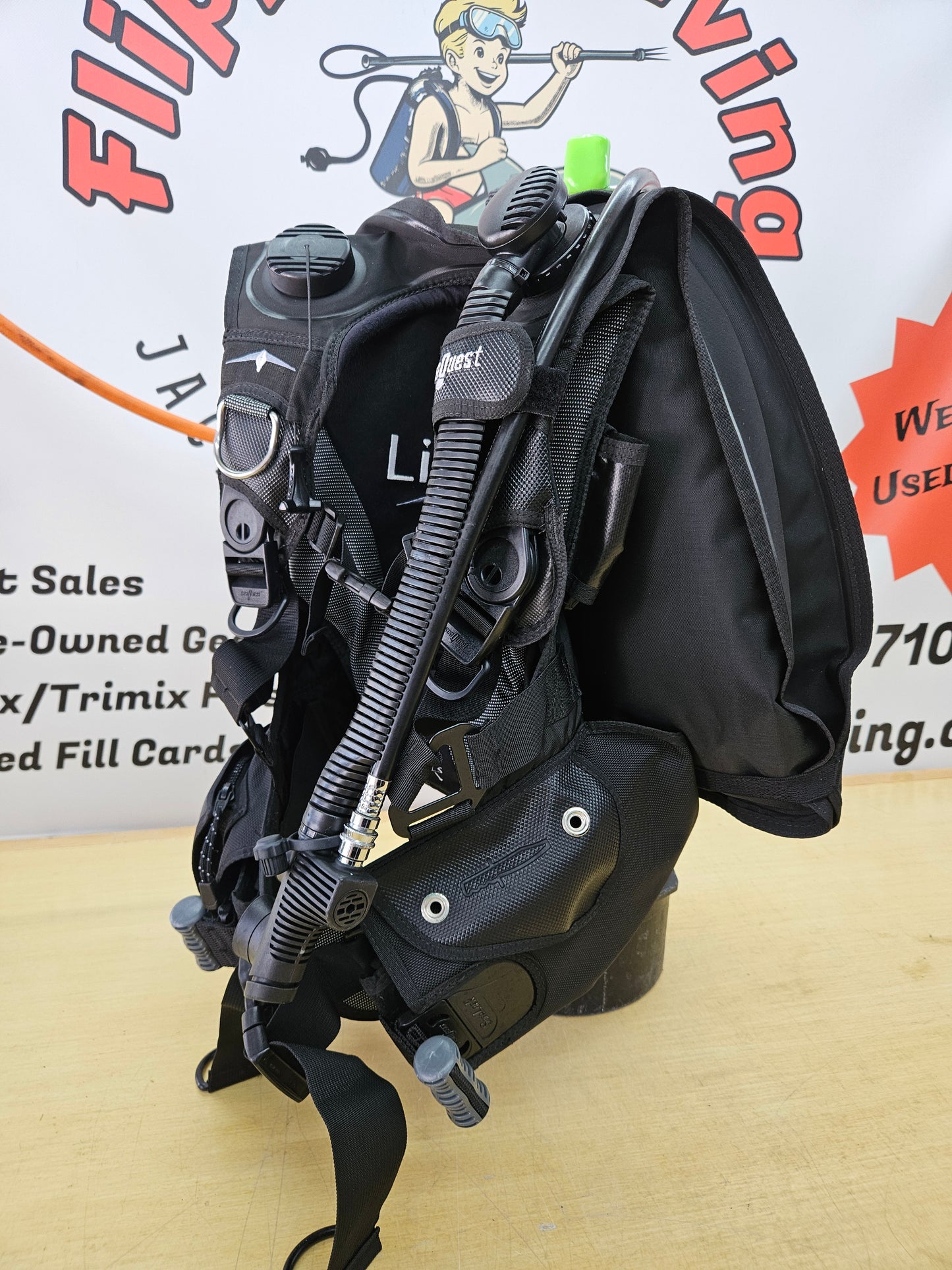 Sea Quest Libra BCD (SMALL)