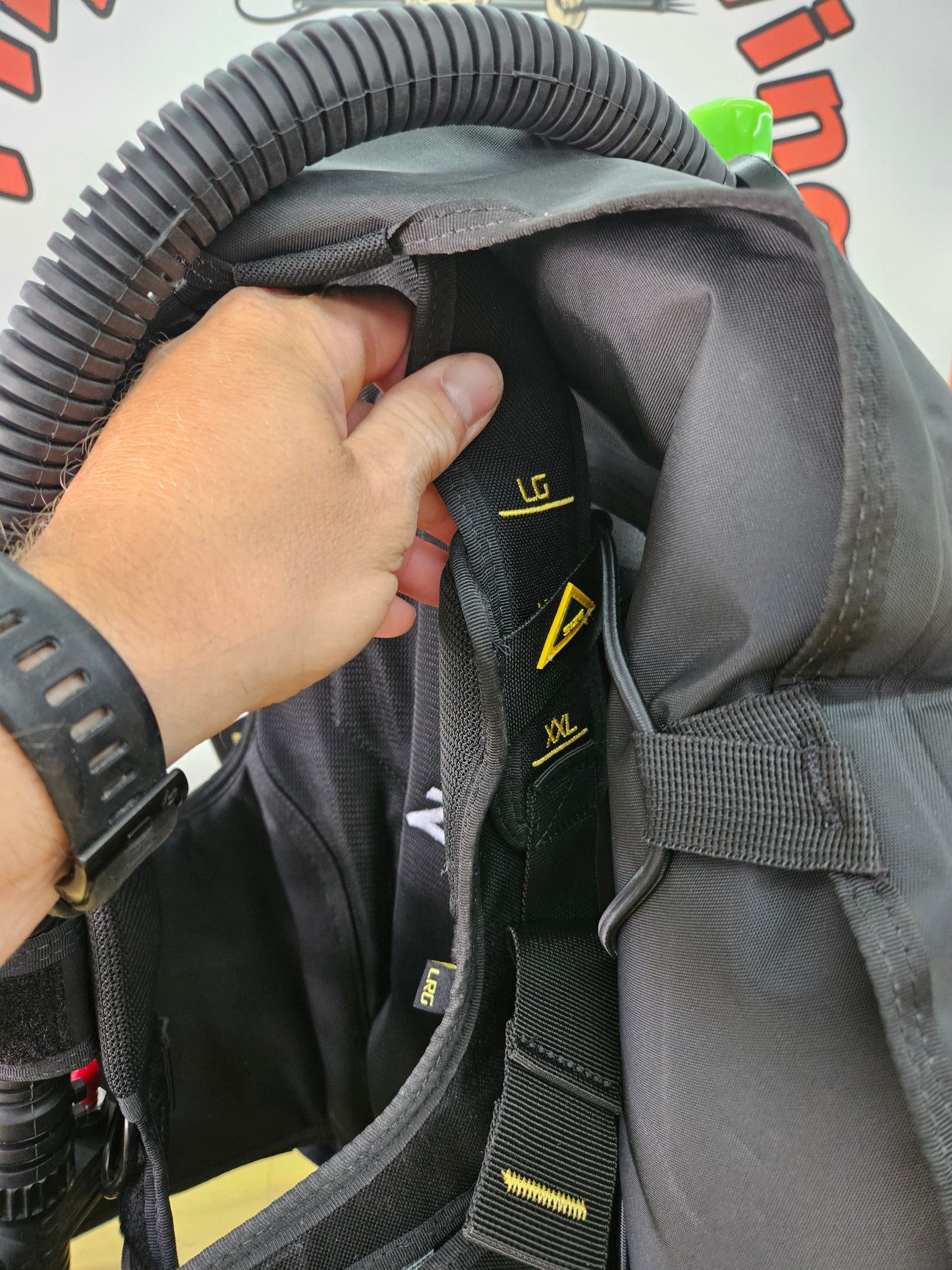 Zeagle "Fury" BCD (LG-2XL)