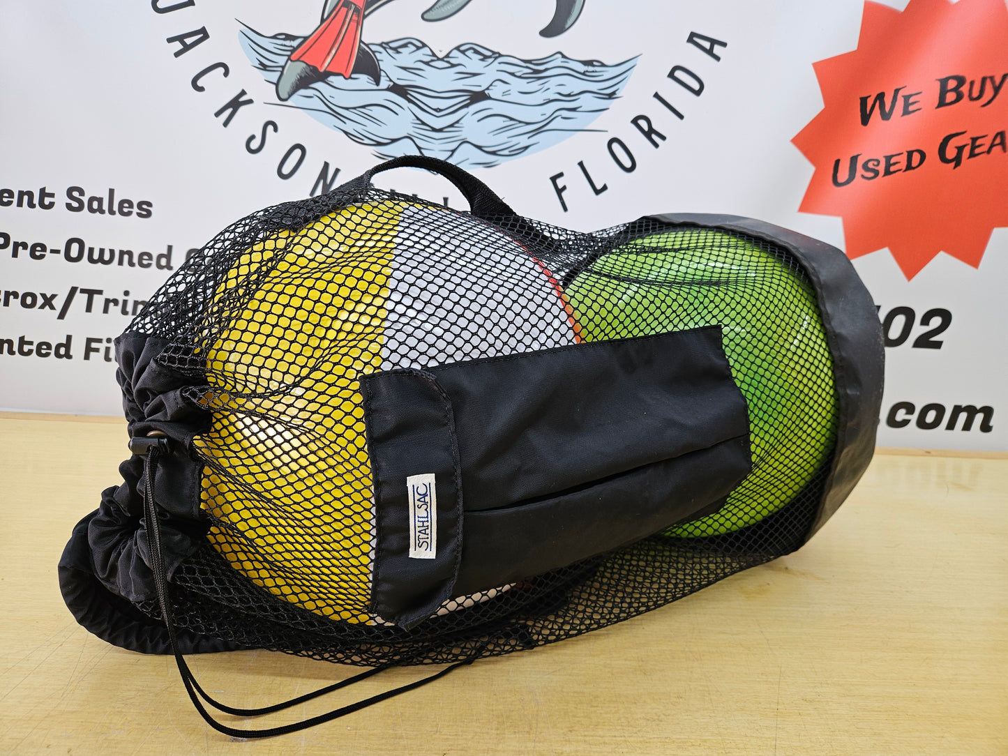 Stahlsac mesh backpack