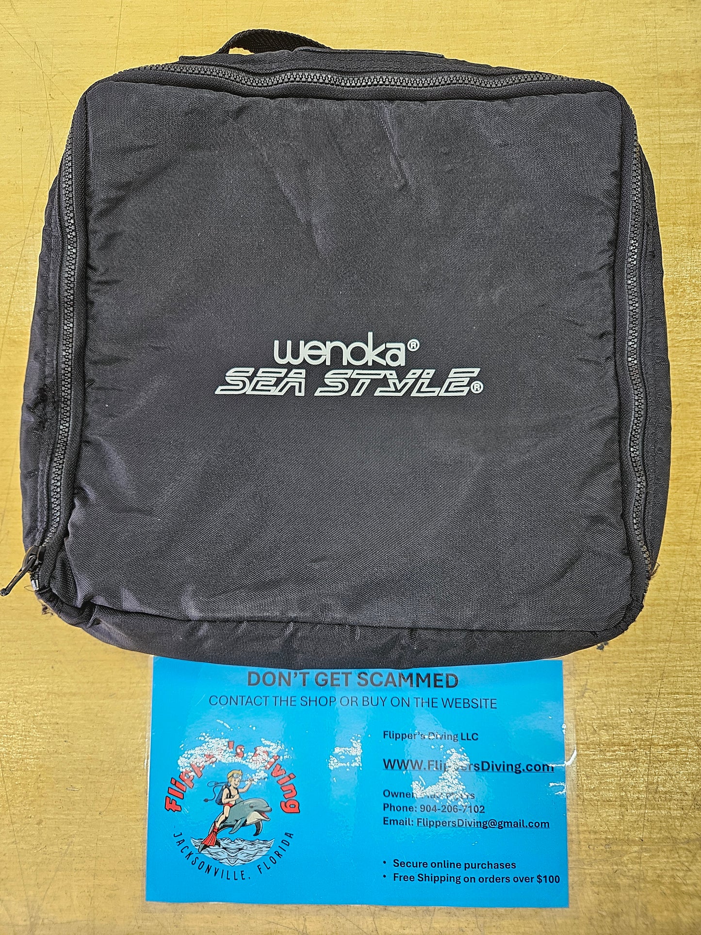 Weenoka Sea Style Padded Regulator Bag