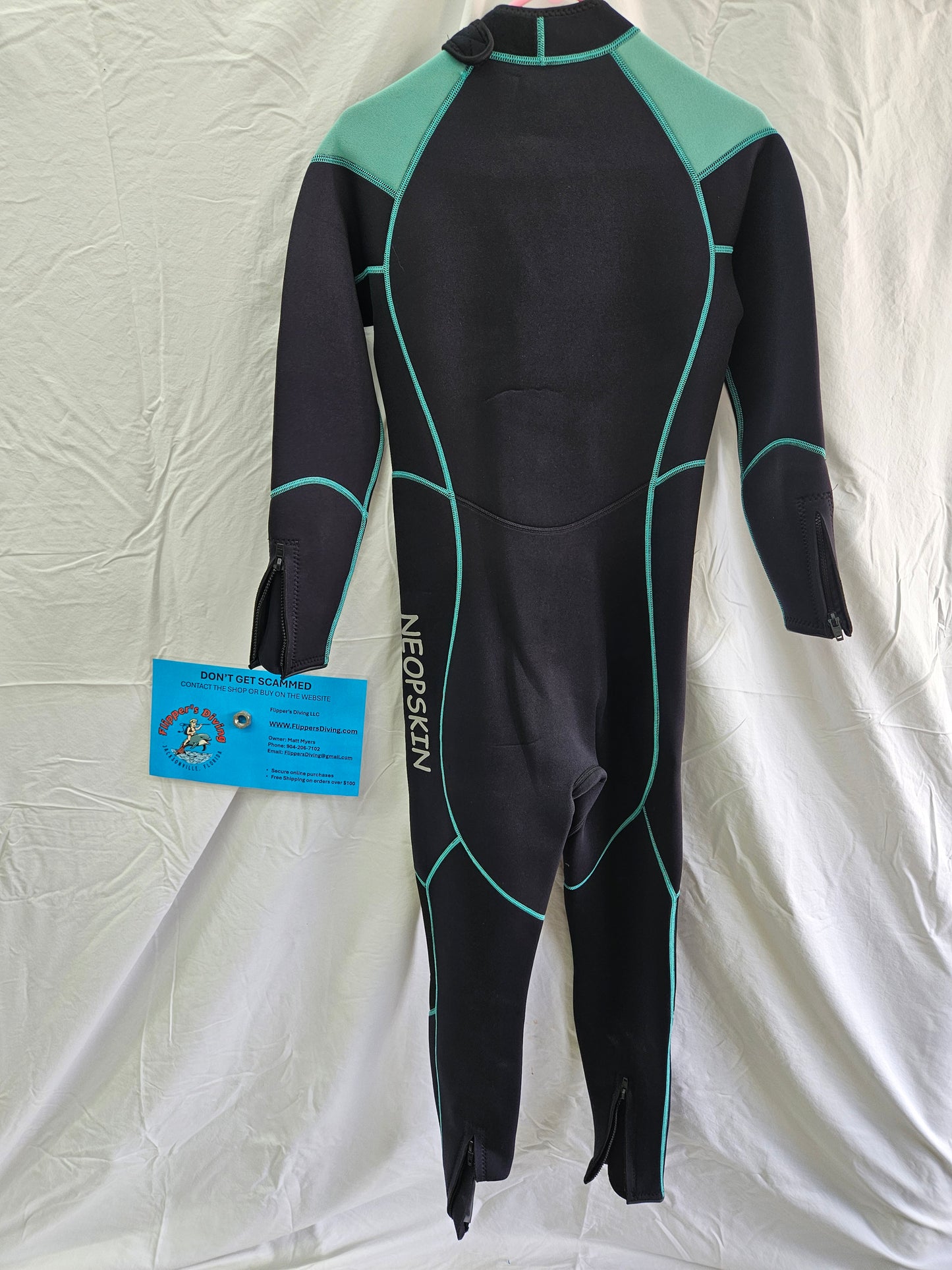 Neoskin 3mm Wetsuit (MEDIUM)