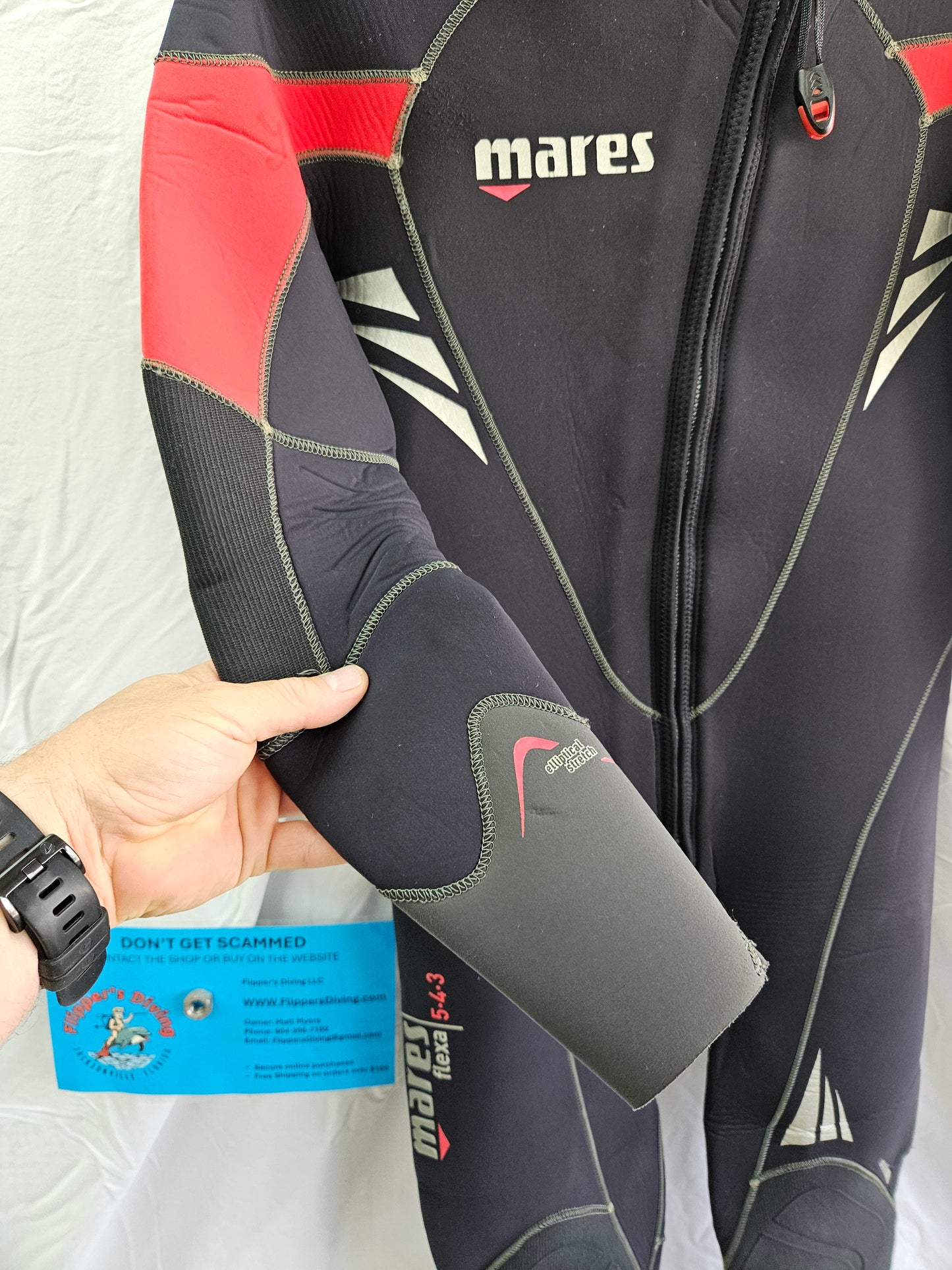Mares "Flexa" 5/4/3mm Wetsuit (Large Short)