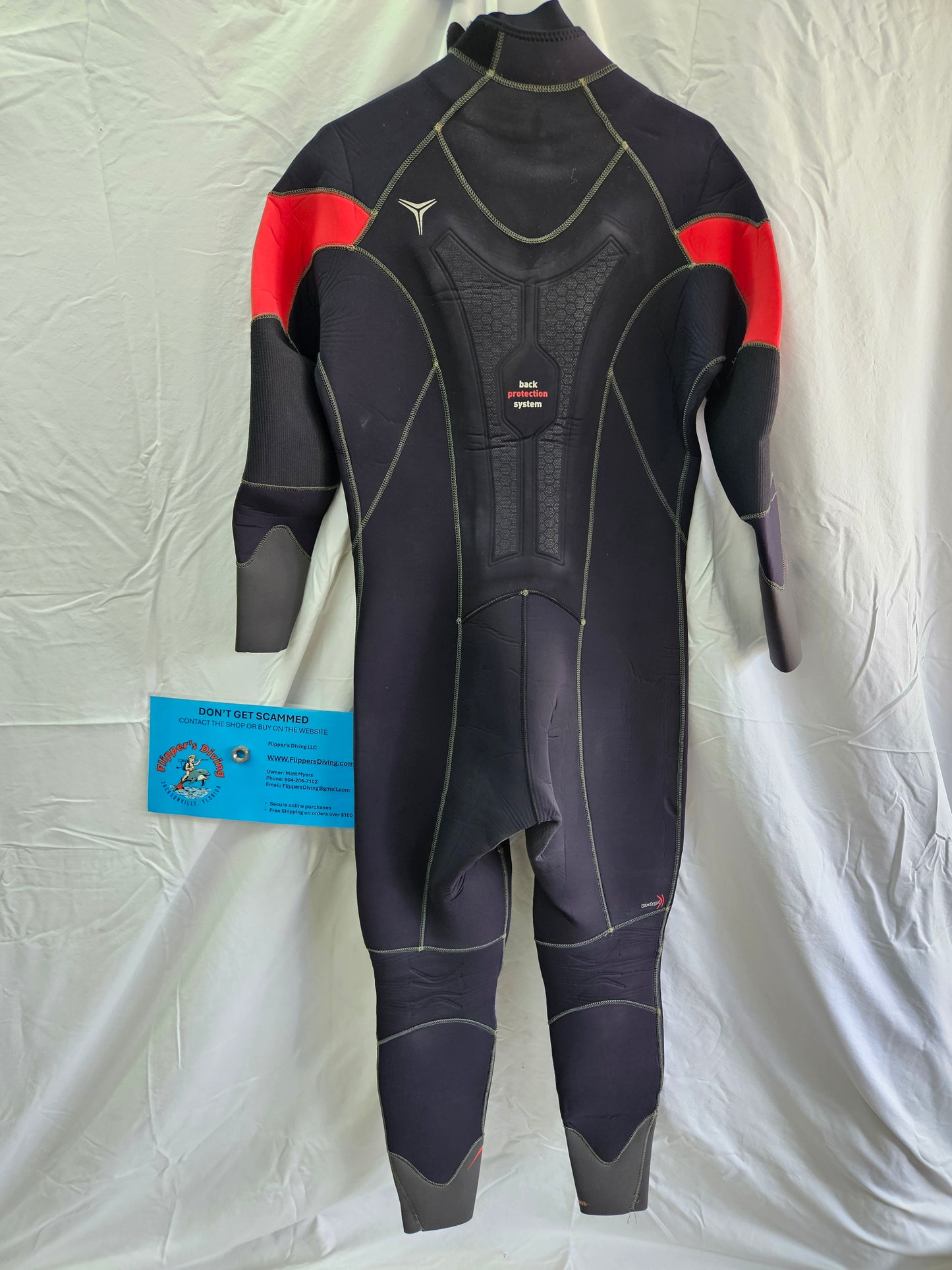 Mares "Flexa" 5/4/3mm Wetsuit (Large Short)