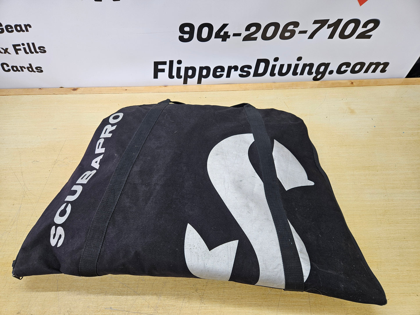 Scubapro Everdry 4 Drysuit (LARGE)