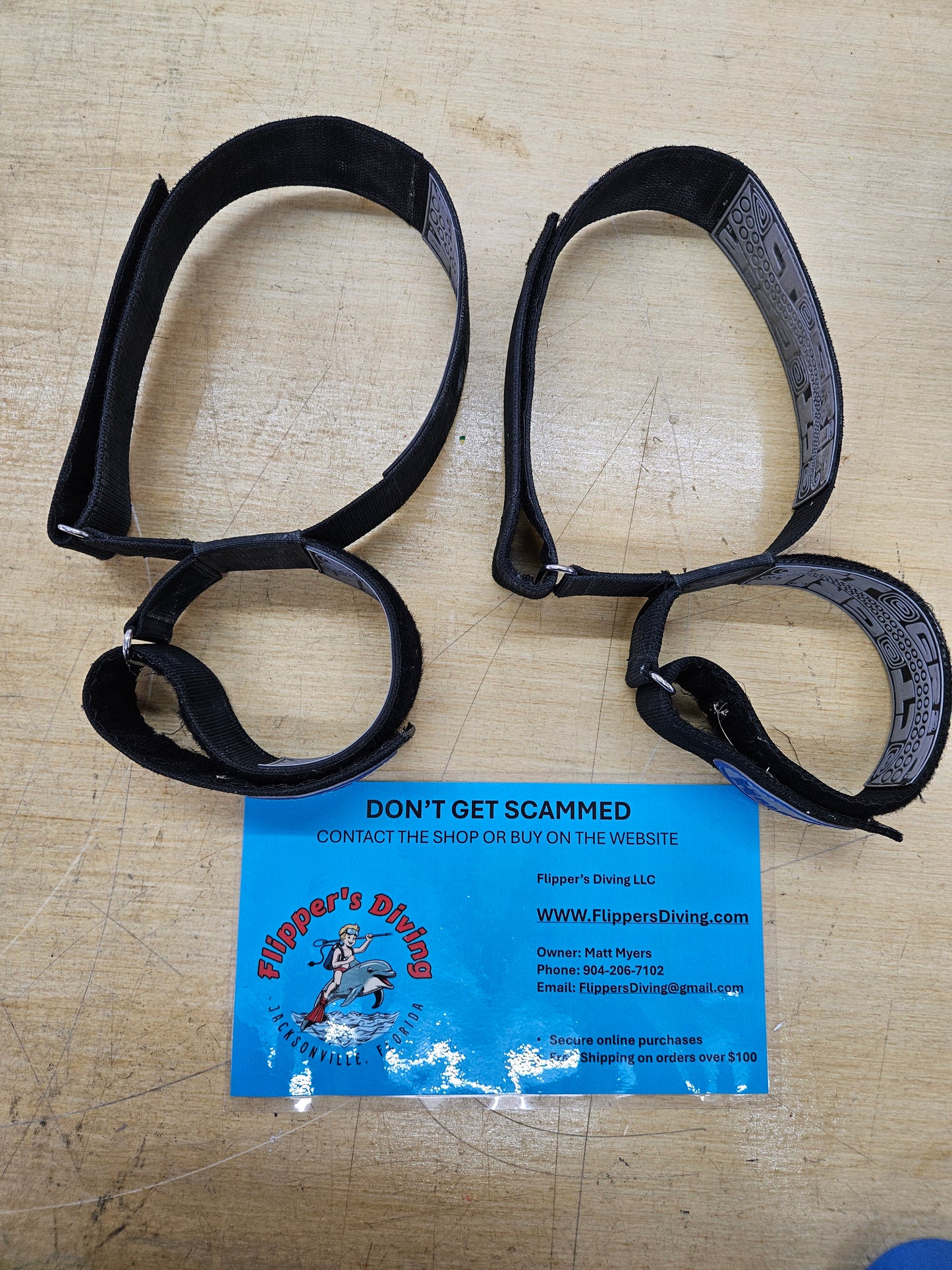 Halcyon Pony/Argon Bottle Straps