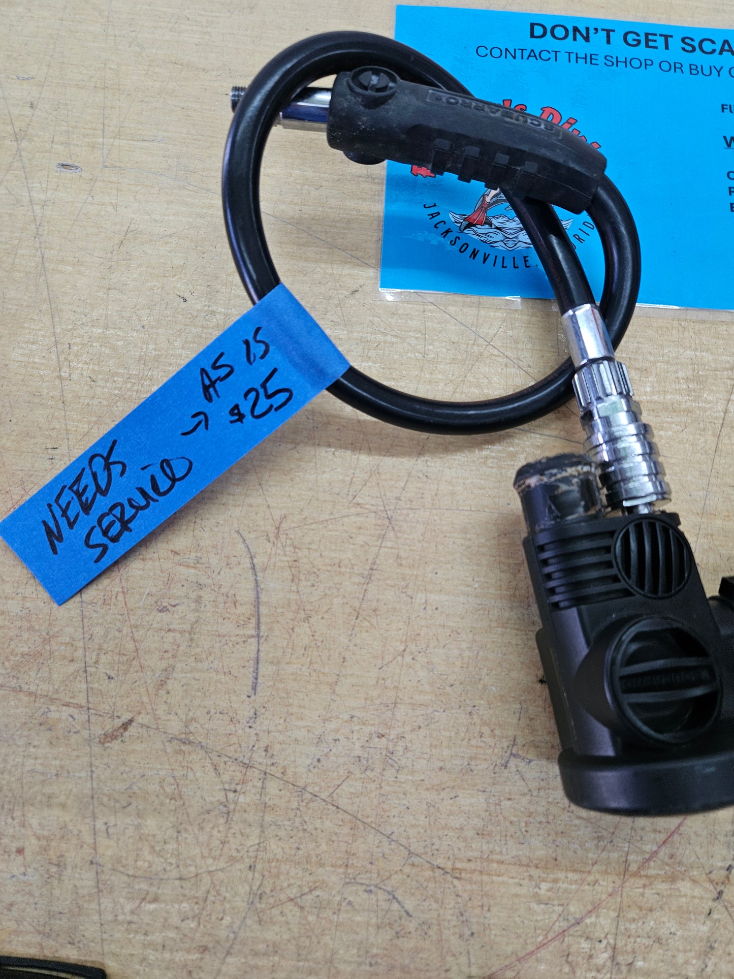 Scubapro AIR 2 (NEEDS SERVICE)