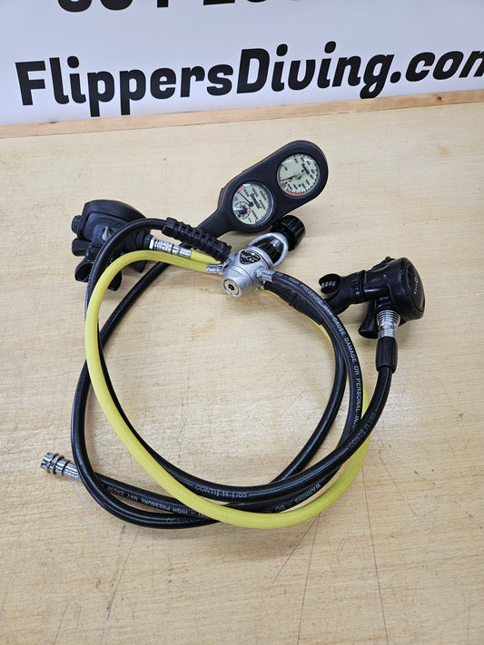 Aqualung Regulator Set