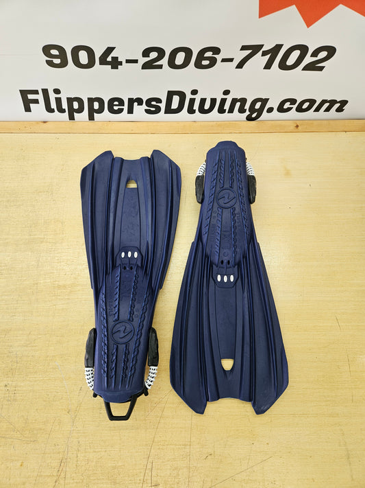 Aqualung "Storm" Full Foot Diving Fins (L-XL)