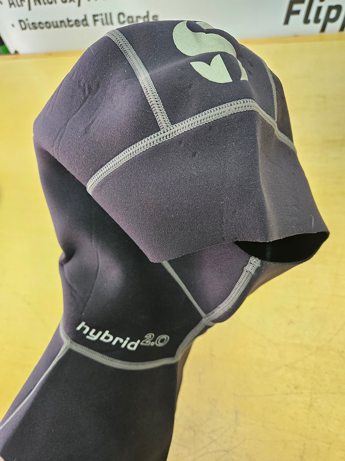 Scubapro Hybrid 2.0 Hood (MEDIUM) #H16