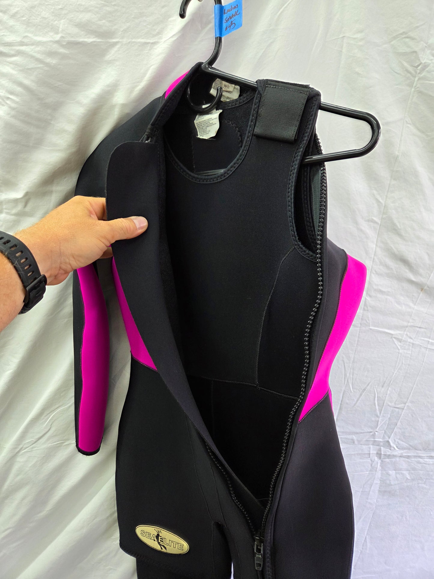 Sea Elite 2-Piece 3mm Wetsuit (Ladies Small)