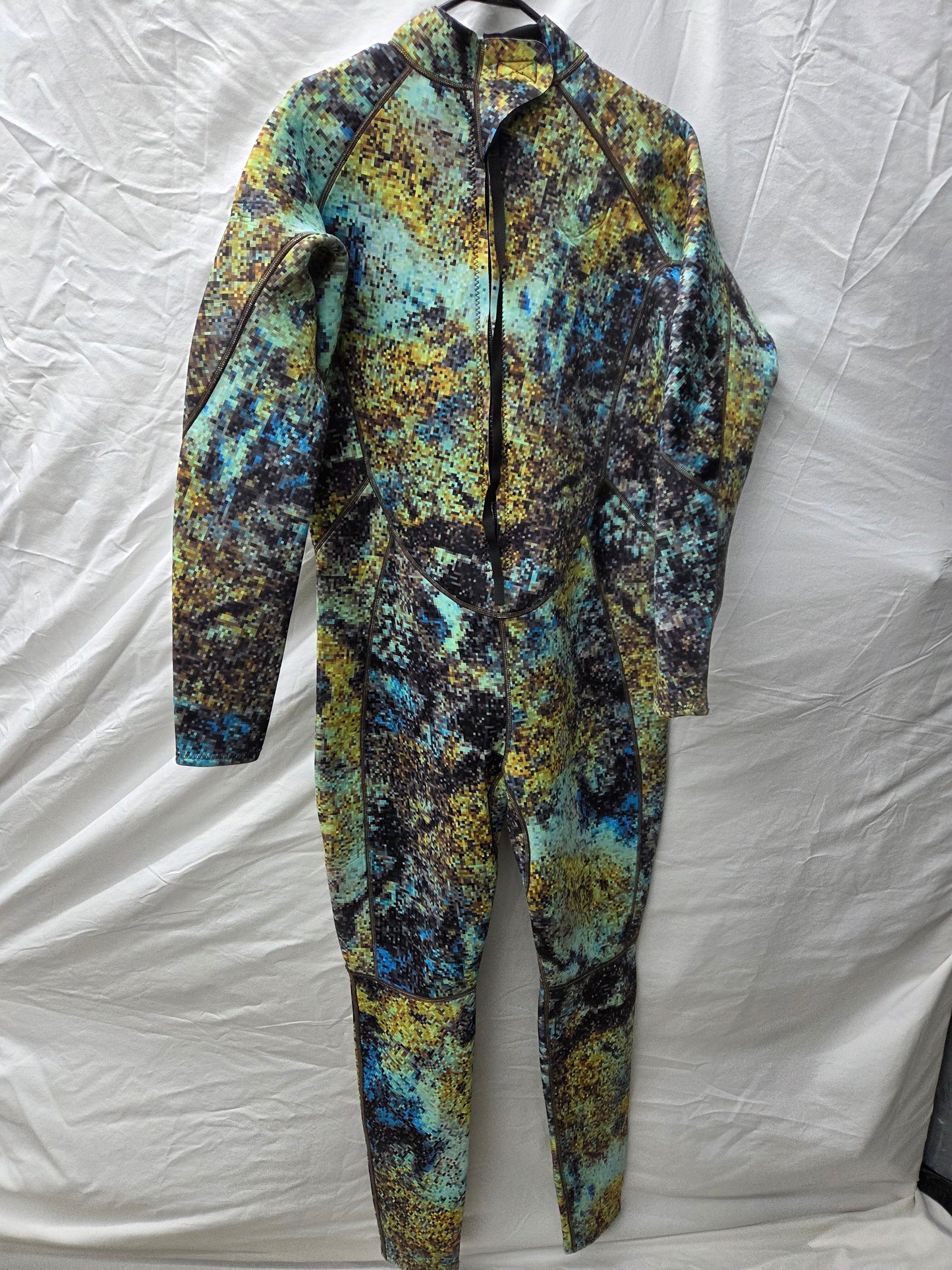 Camo 3mm Spearfishing Wetsuit (3XL)