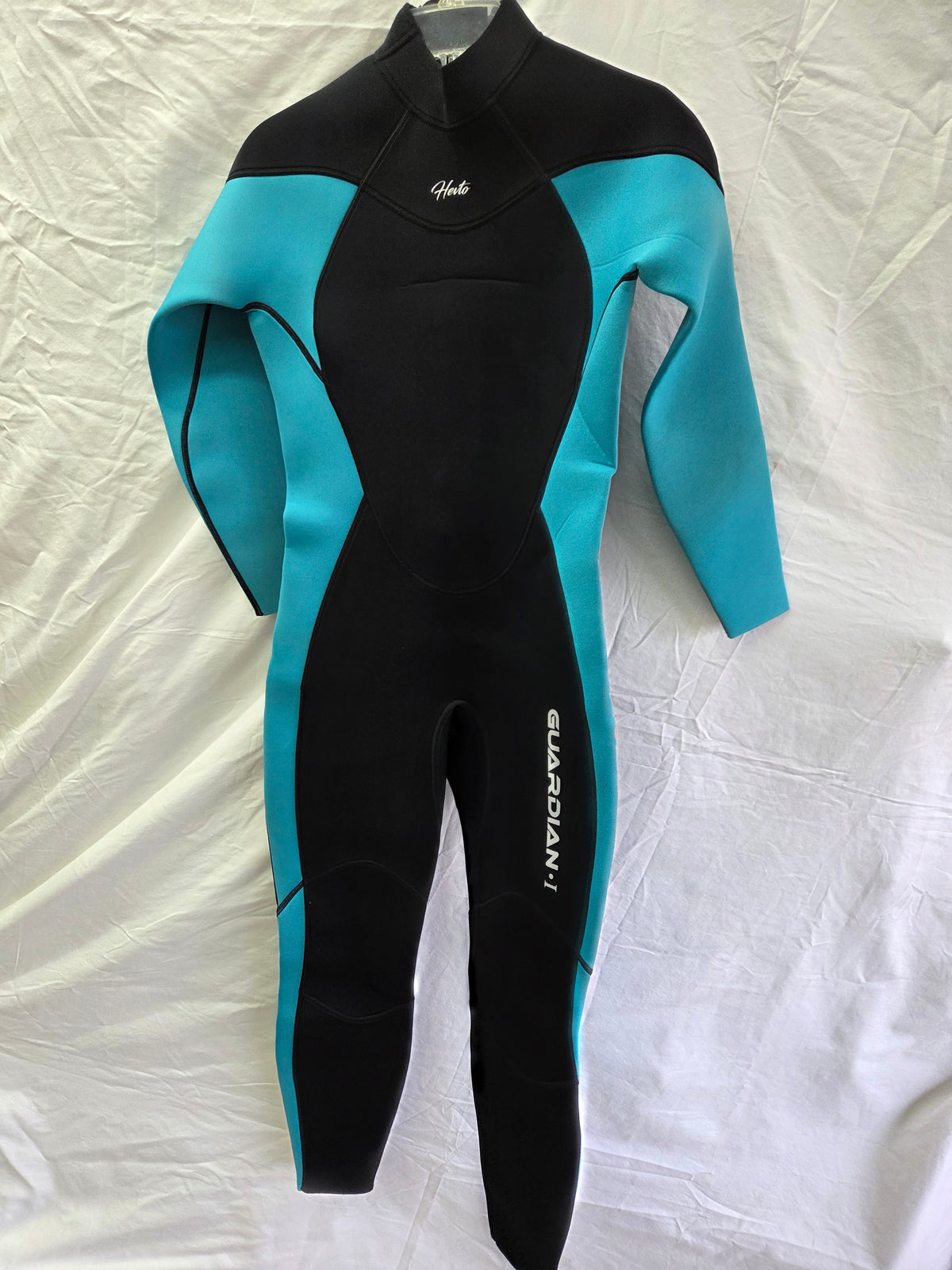 Hevto "Godess" 3mm Wetsuit *NOS* (SMALL)