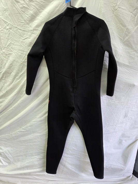 Edge "Fusion" 3mm Wetsuit (LARGE)