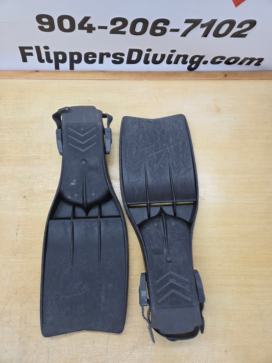 Dacor "Turboflex SP" Dive Fins (LARGE)