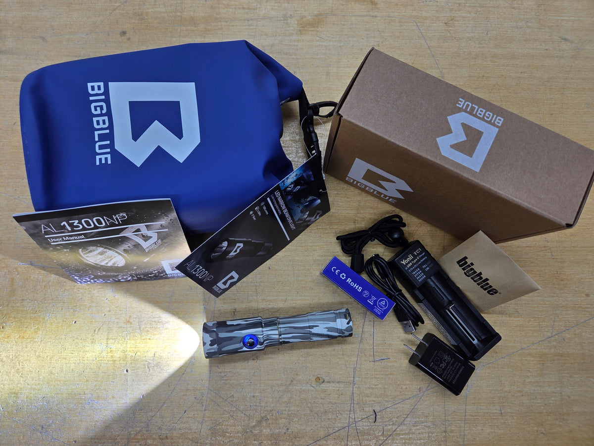 Big Blue AL1300 Dive Light