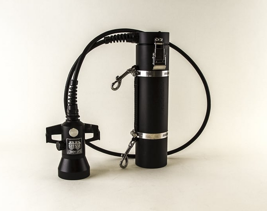 Luz LED de bote con foco variable de 32 W de Light Monkey