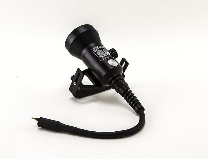 Luz LED de bote con foco variable de 32 W de Light Monkey