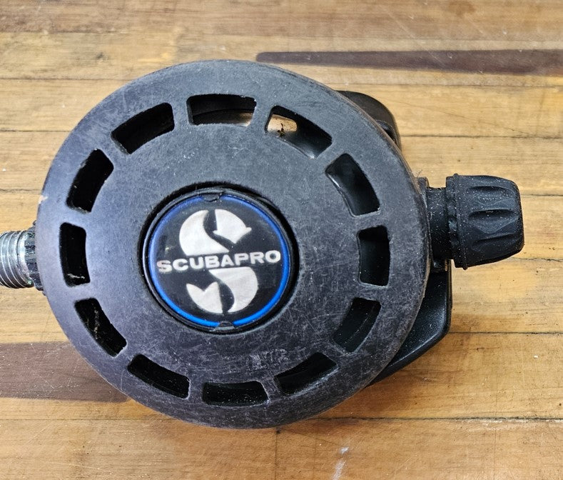 Scubapro G250 Regulators (NEEDS REBUILD)