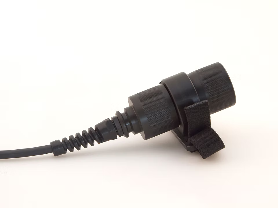 Luz LED de bote con foco variable de 32 W de Light Monkey
