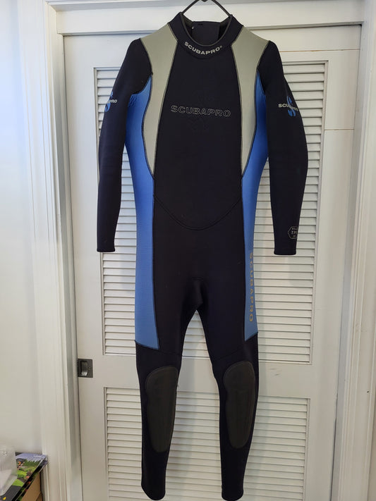 Scubapro 3/5mm Wetsuit (Men's Large)