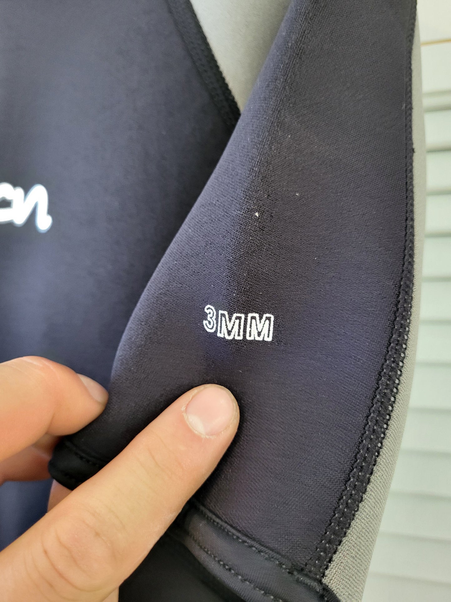 Lemoreen 3mm shorty wetsuit (Small)