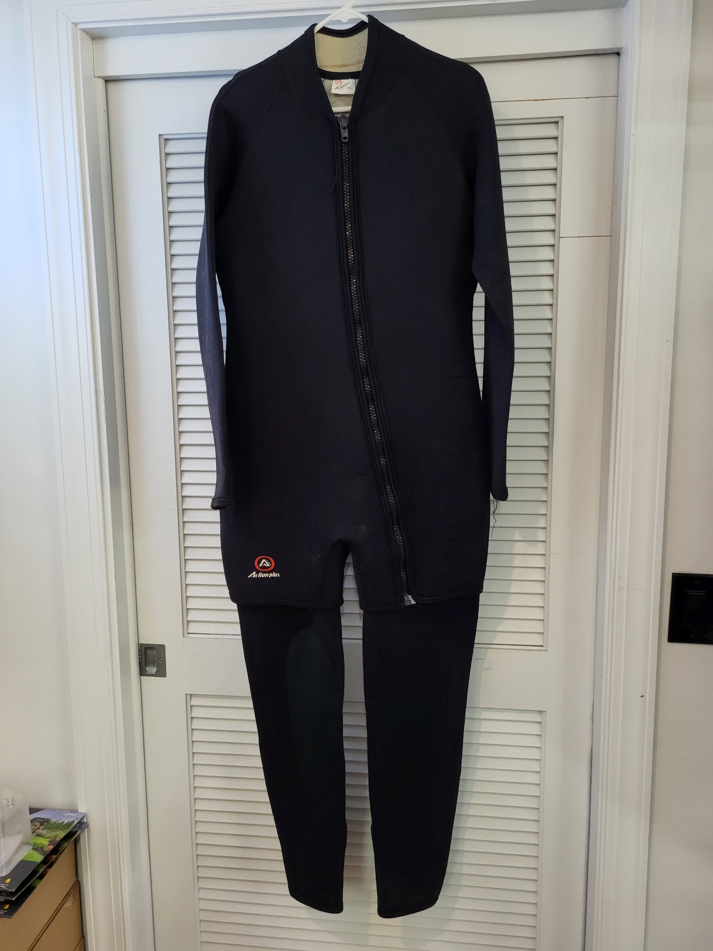 Action Plus 2 piece Farmer John Wetsuit 5mm (SIZE XXL)